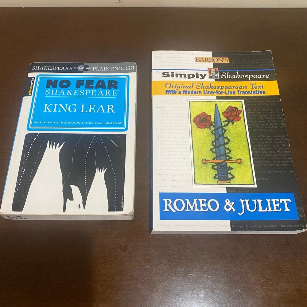 No Fear & Romeo & Juliet Shakespeare Paperback Books